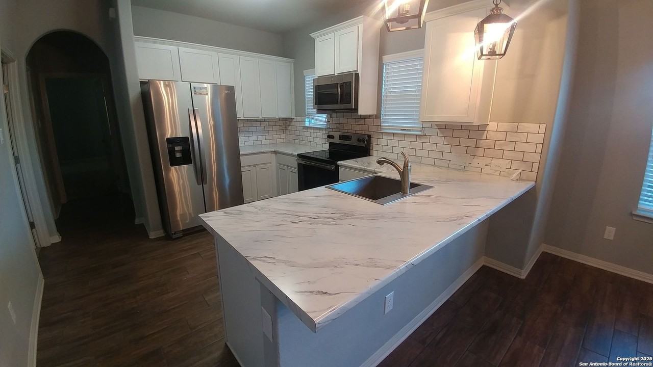 8535 Pecan Cross - Photo 4 of 10