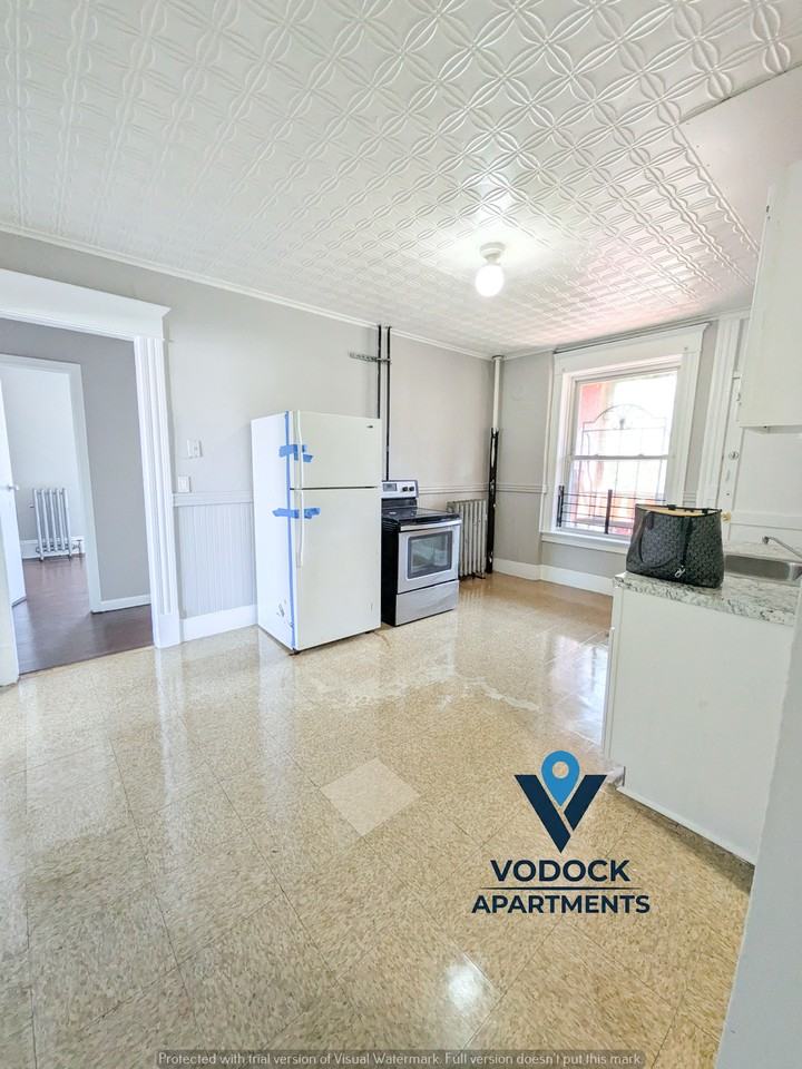 168 Essex Street #3L - Photo 2 of 14