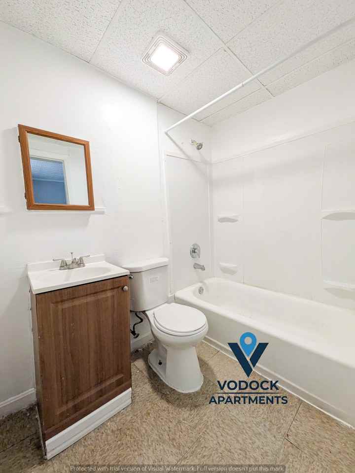 168 Essex Street #3L - Photo 5 of 14