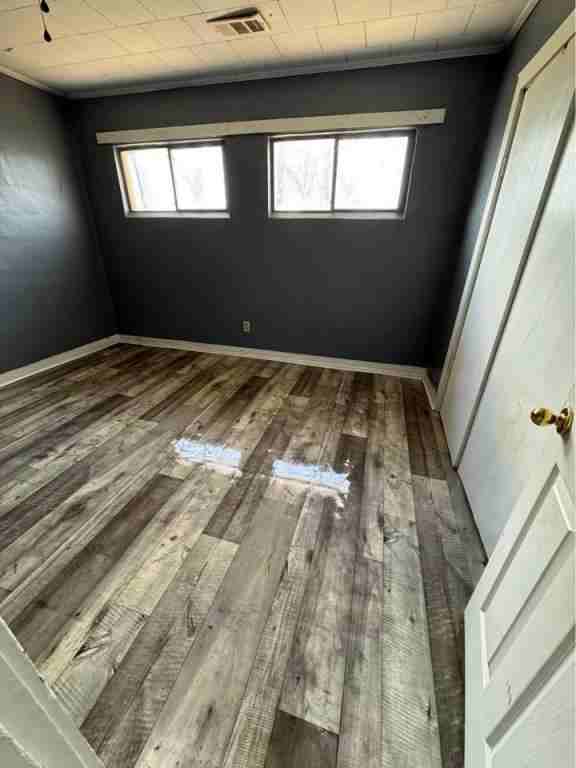 102 Pecan Ln - Photo 4 of 11