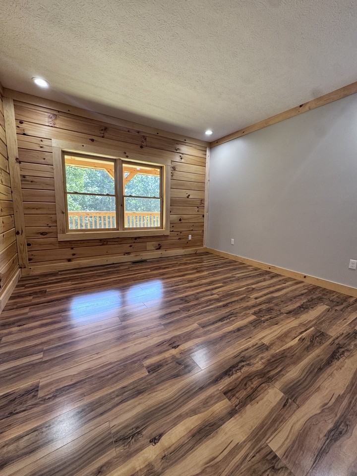 1339 Hickory Point Dr #1 - Photo 6 of 42
