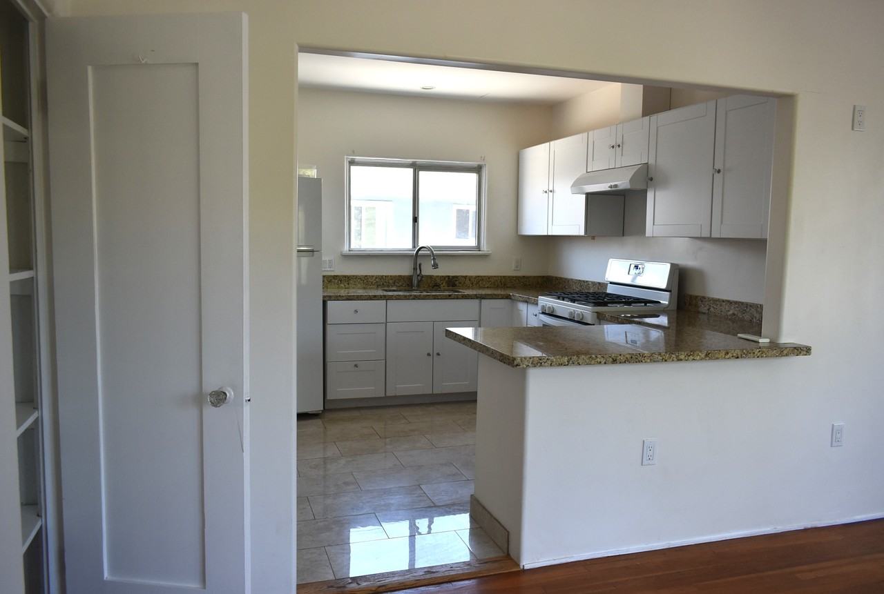 4438 Campus Ave #4444 - Photo 2 of 11