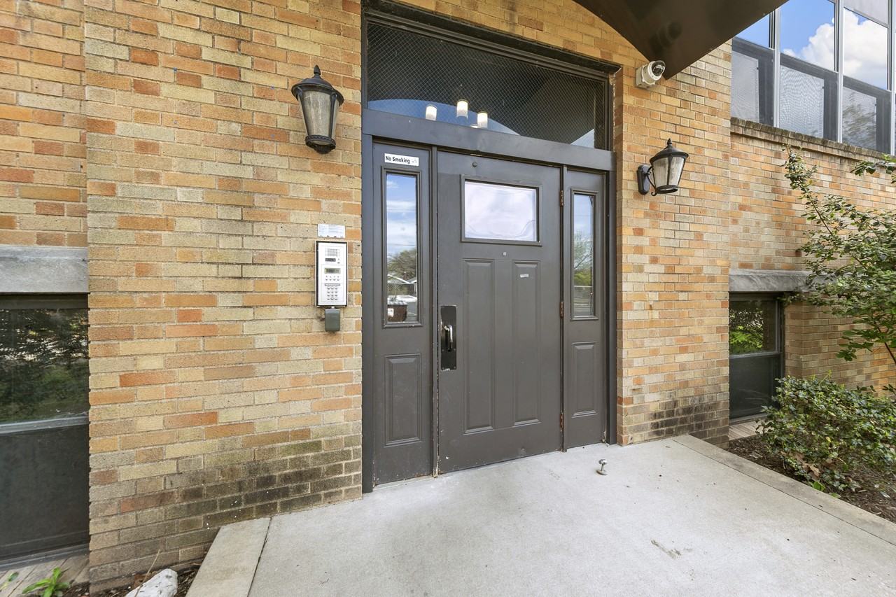 5320 Brannon Avenue #3C - Photo 3 of 14