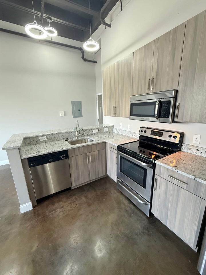 5320 Brannon Avenue #3C - Photo 4 of 14