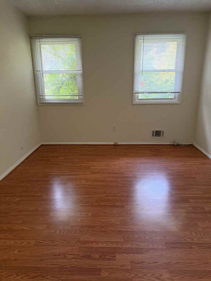 9083 Meadow Heights Road - Photo 2 of 11