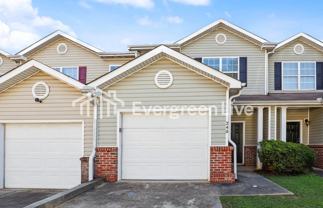 240 Shenandoah Dr - Photo 1 of 1