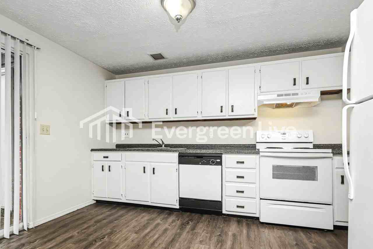 7751 Mount Hood - Photo 7 of 15