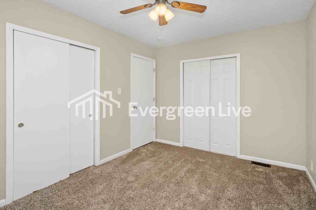 6632 W 13th St - Photo 6 of 15