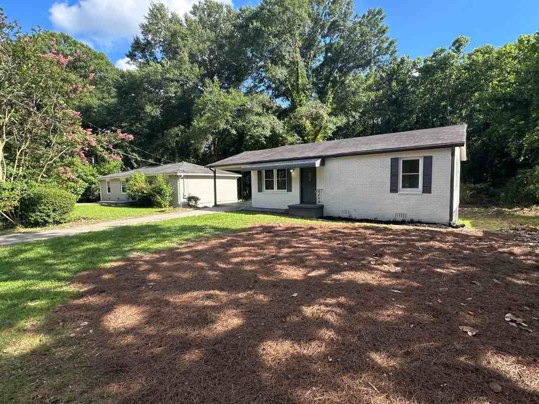 2862 Argyle Dr Nw - Photo 3 of 19