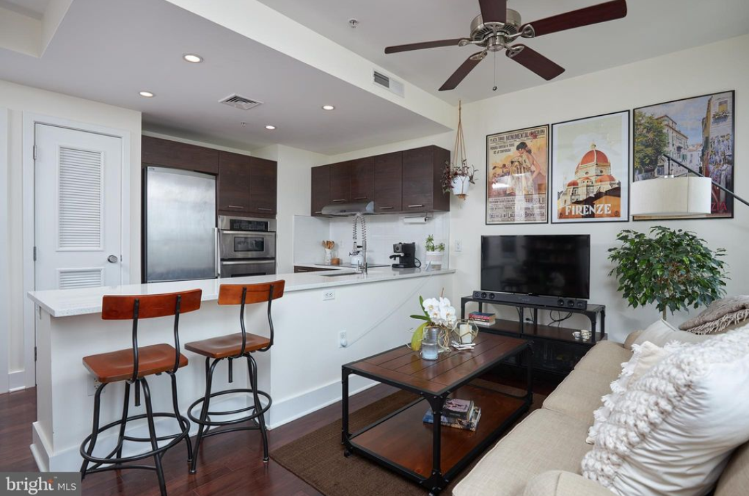 1020 Monroe St Nw ##407 - Photo 4 of 20