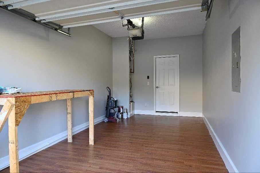 3485 Oxwell Dr - Photo 2 of 24