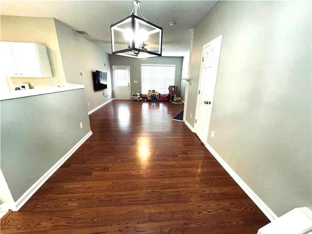 3485 Oxwell Dr - Photo 4 of 24