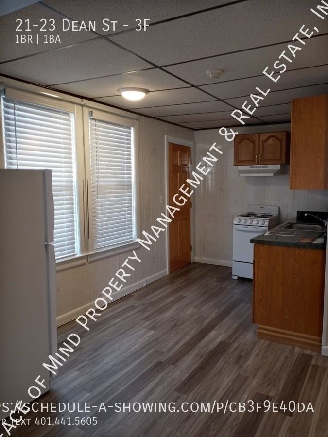 21 Dean St #3F - Photo 3 of 7