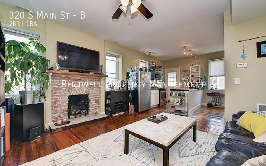 320 S Main St #B - Photo 3 of 15