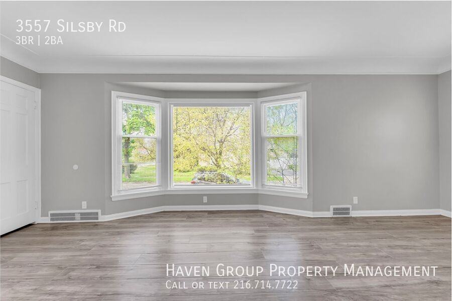 3557 Silsby Rd - Photo 4 of 27
