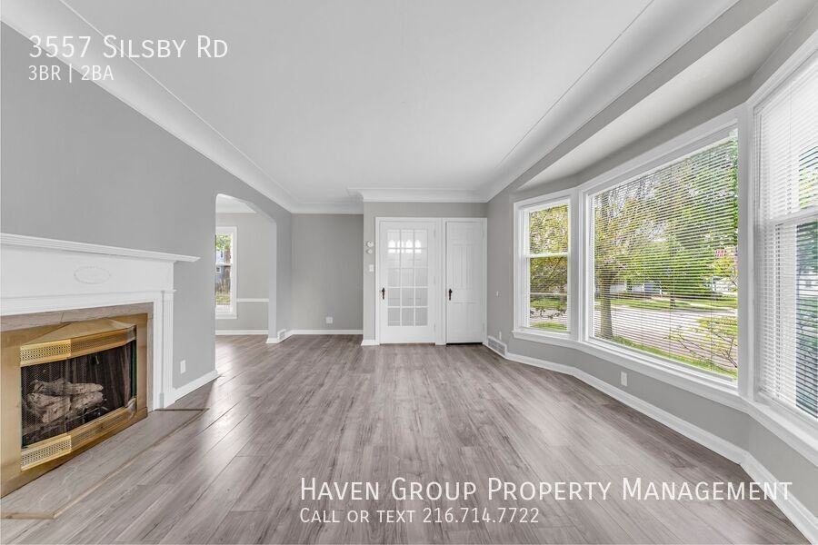 3557 Silsby Rd - Photo 5 of 27