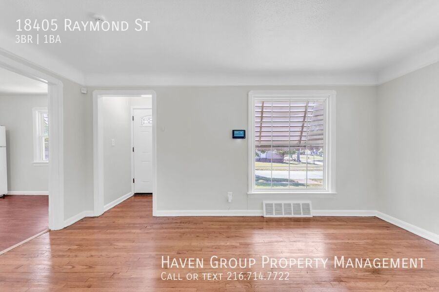 18405 Raymond St - Photo 3 of 22