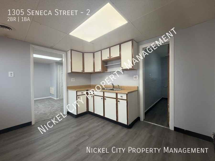1305 Seneca St #2 - Photo 2 of 7