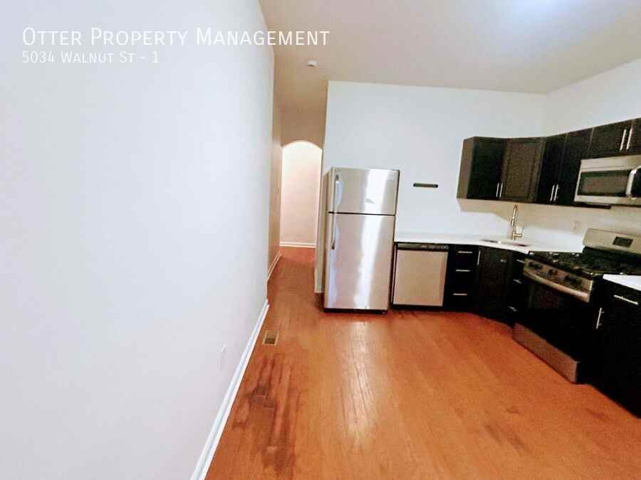 5034 Walnut St #1 - Photo 6 of 28