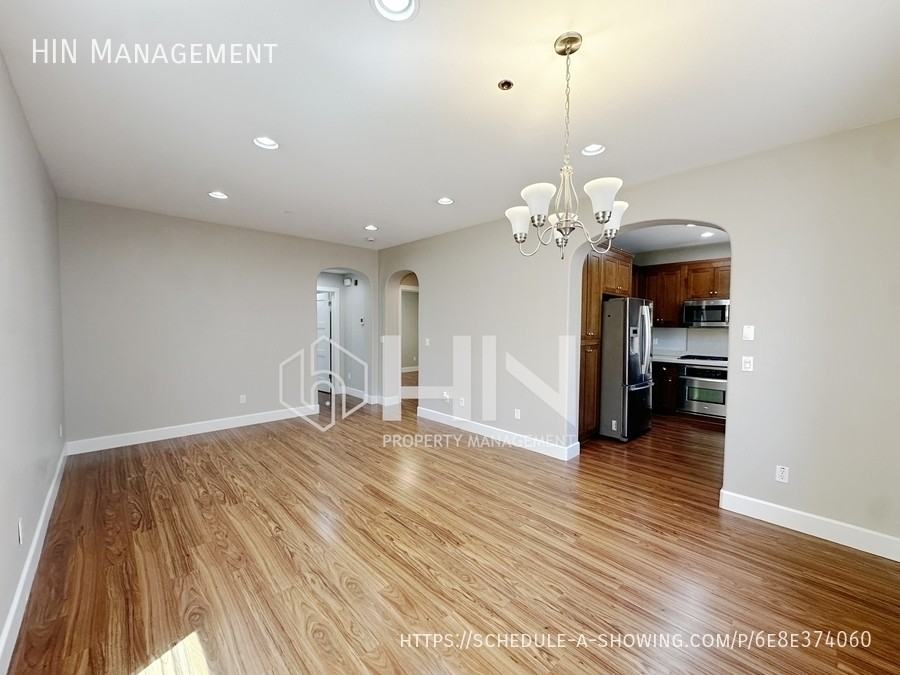 488 Trident Maple Ter - Photo 3 of 20