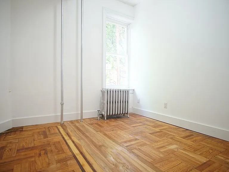 134 East 59th Street #1 - Photo 5 of 5