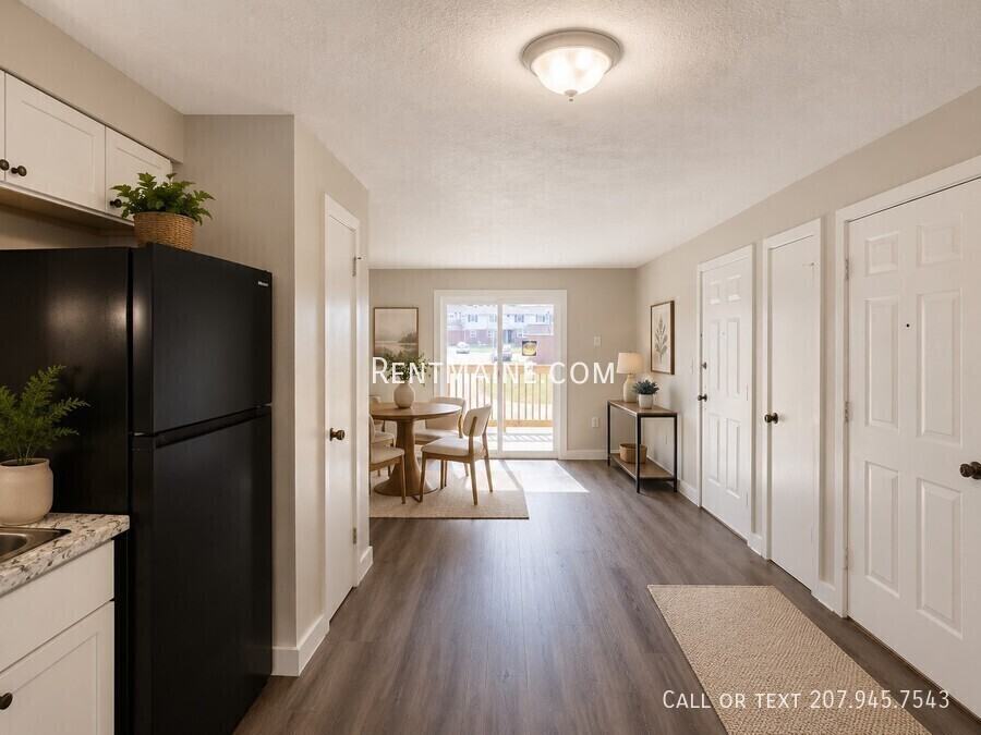 8 Hillside Ln #4 - Photo 6 of 23