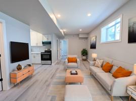 featured image of 137 St George St