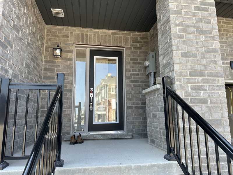 49 Gateway Dr. - Photo 2 of 23