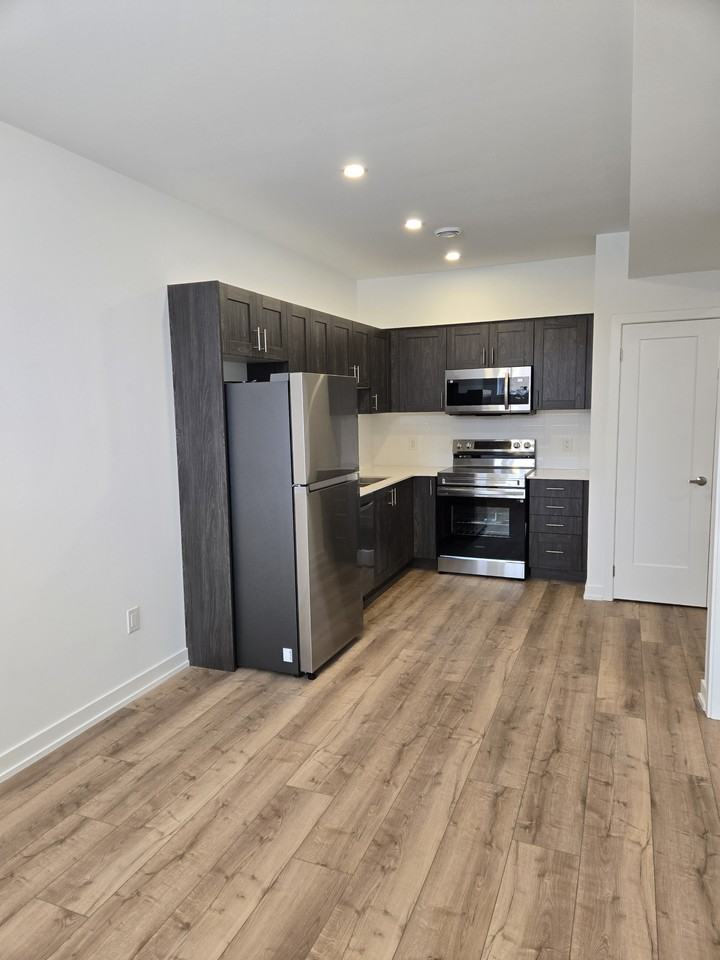 28 Cartier Crt - Photo 2 of 11