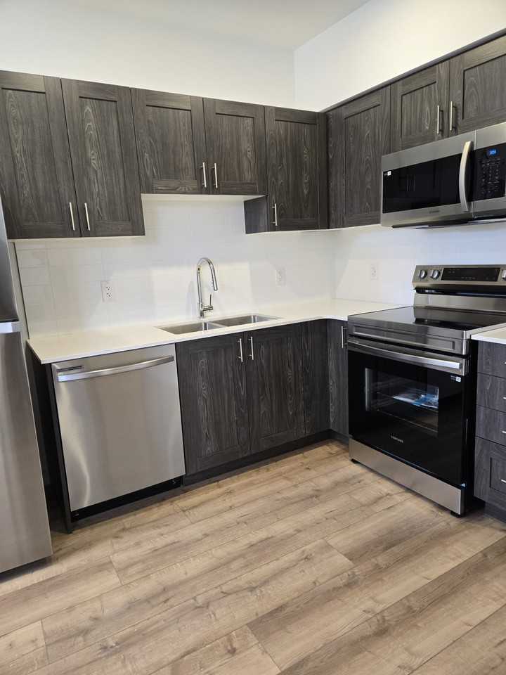 28 Cartier Crt - Photo 4 of 11