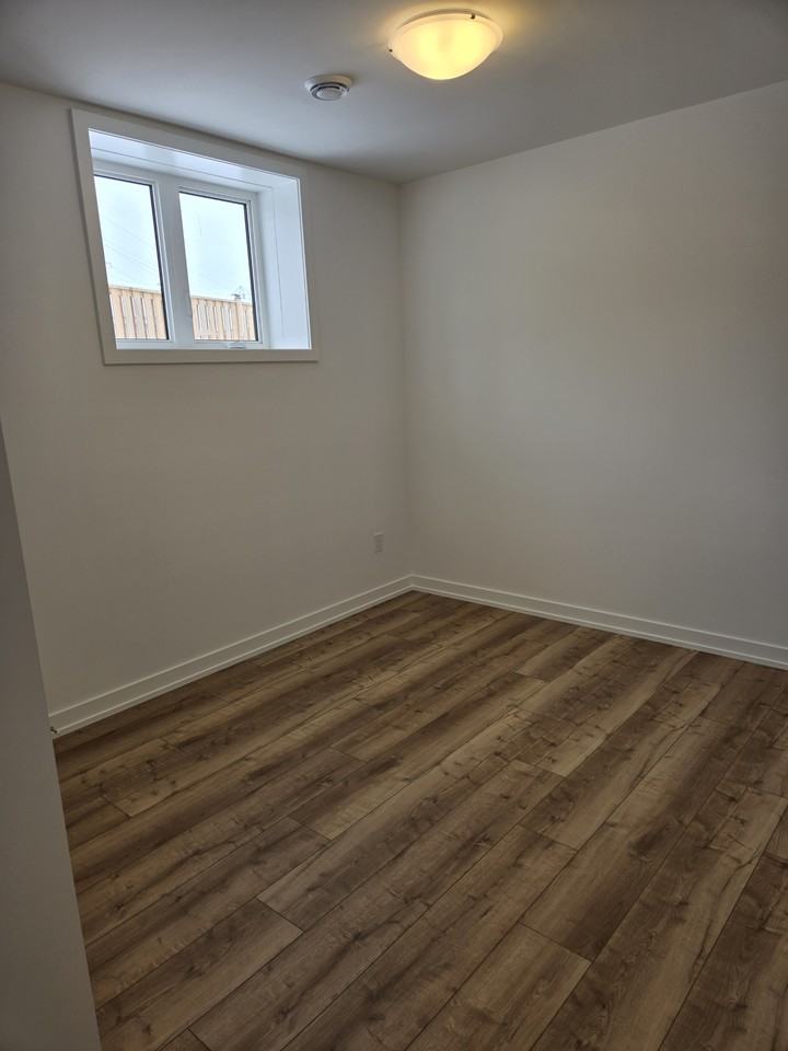 28 Cartier Crt - Photo 7 of 11