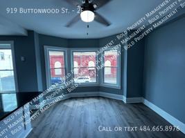 featured image of 919 Buttonwood St #2F