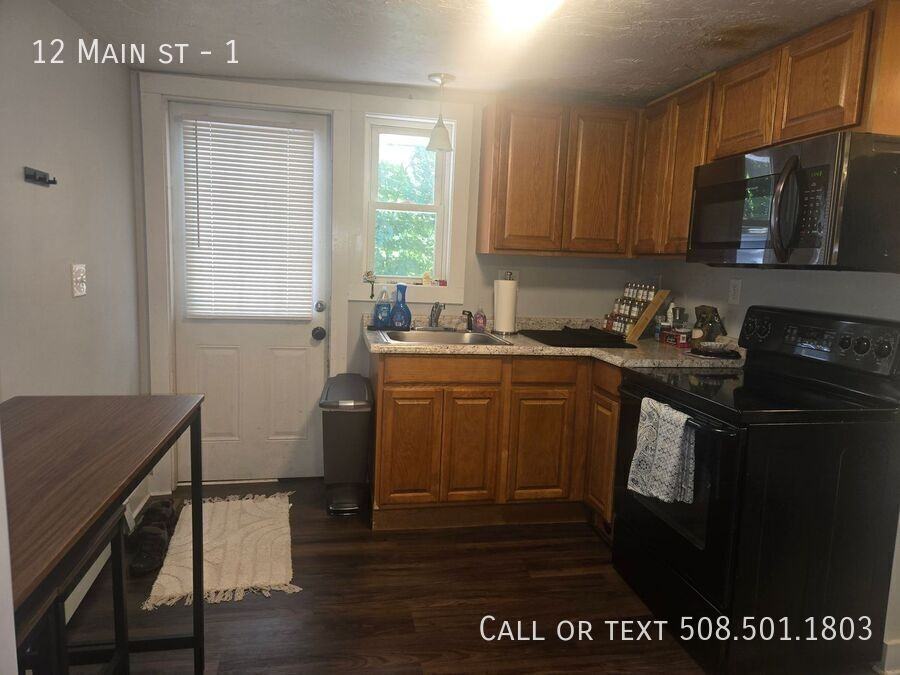 12 Main St #1 - Photo 6 of 9