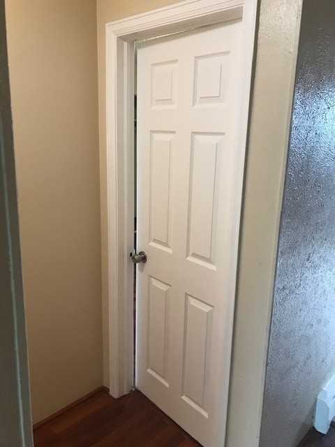 1829 Warren Ave - Photo 5 of 19