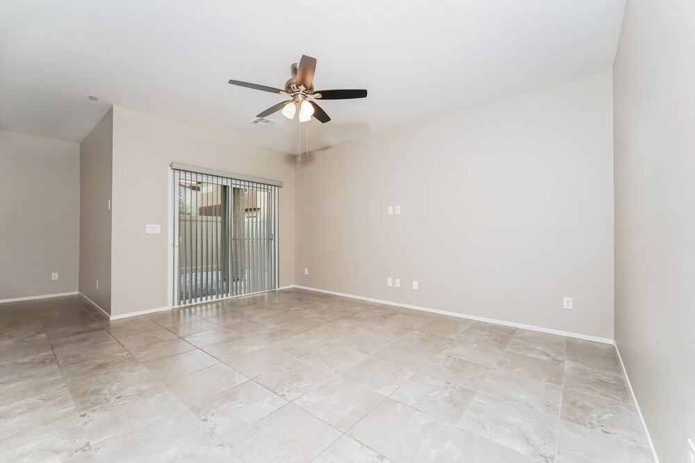 7469 Opal Star St - Photo 4 of 17