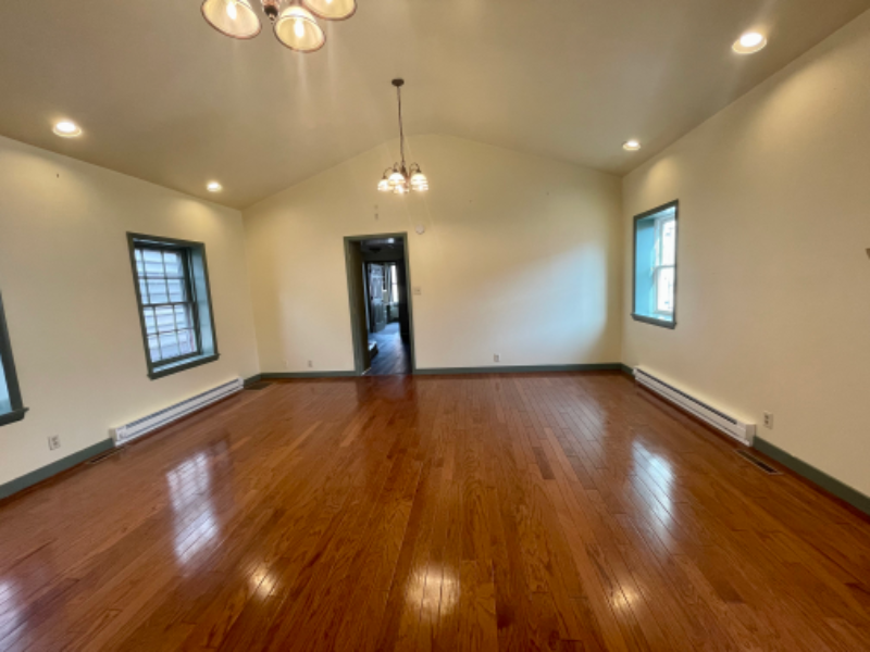 33 York St #2 - Photo 3 of 14
