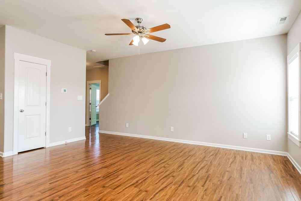 936 Sandyhill Rd - Photo 4 of 17