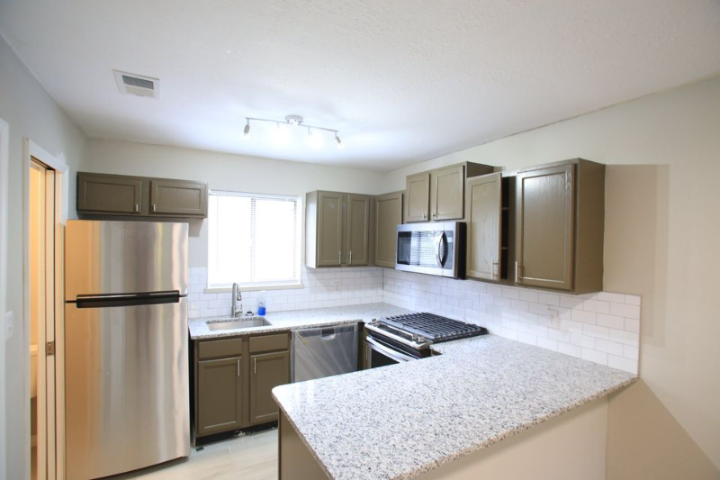 34 E Avenue A #2 - Photo 3 of 6