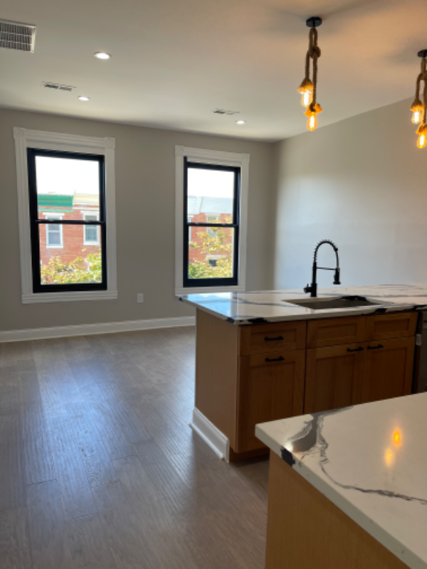 103 N Linwood Ave #B - Photo 2 of 9