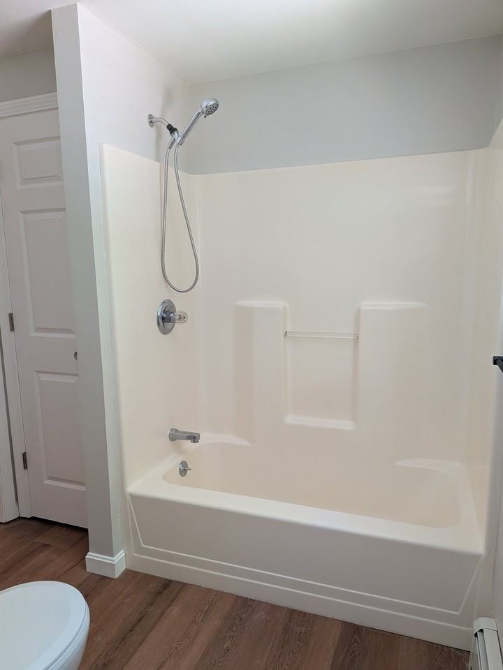 637 River Rd #B - Photo 6 of 20