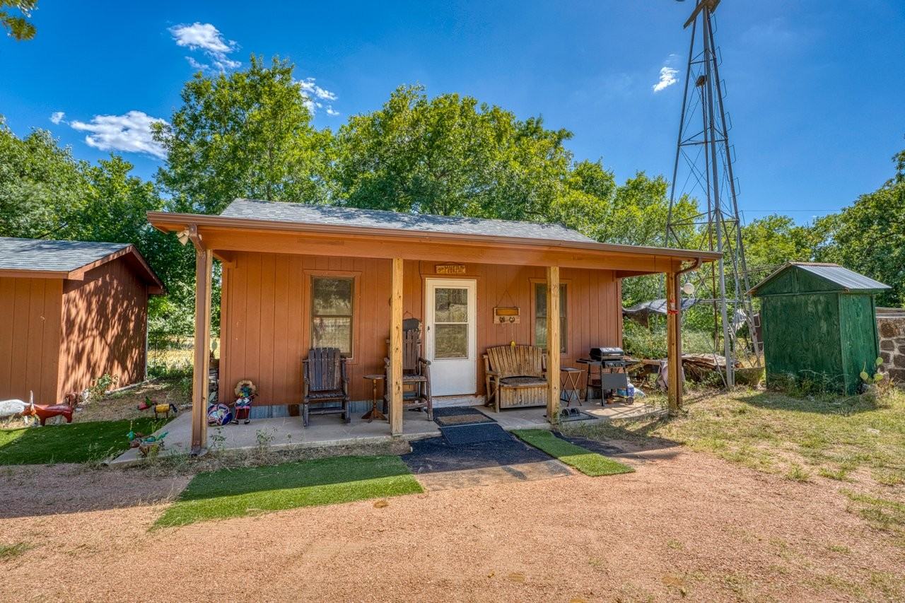 1451 Black Jack Rd - Photo 3 of 17