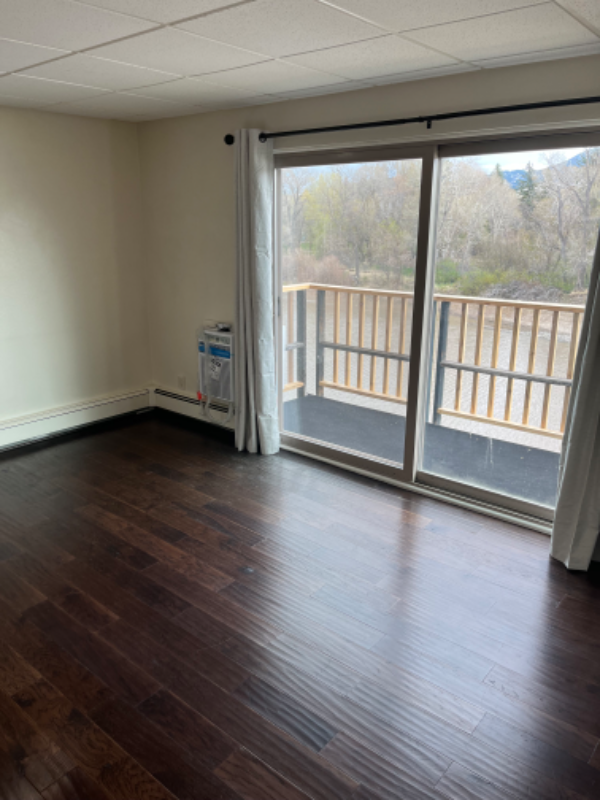 1011 River Dr #302 - Photo 6 of 18