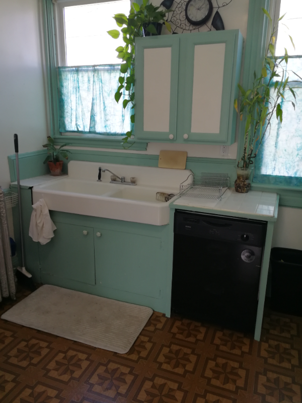34 Hume Ave #1 - Photo 5 of 10