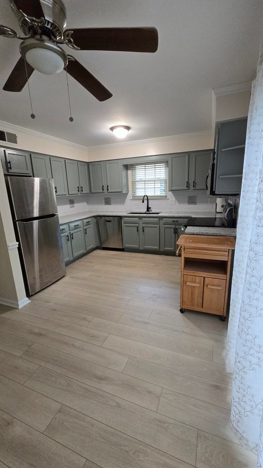1251 Carriage Park Dr - Photo 5 of 15