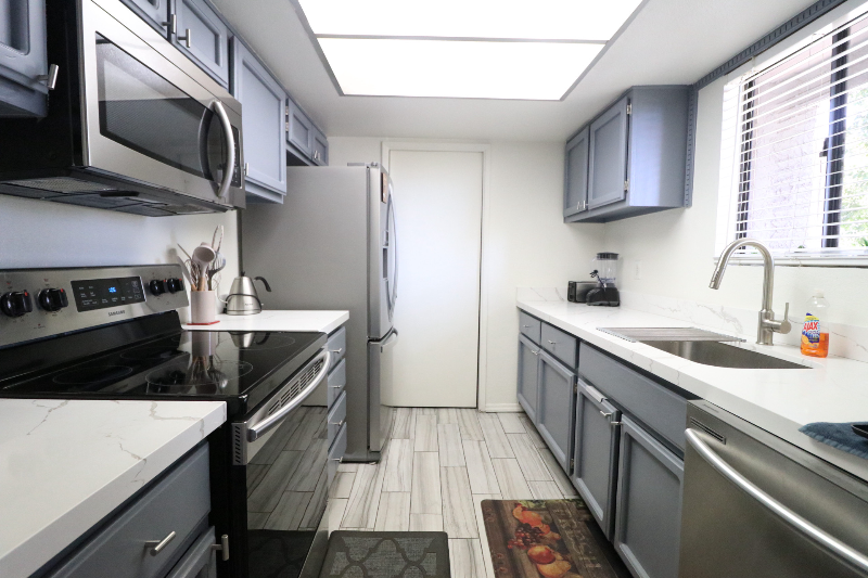 1352 E Highland Ave #214 - Photo 6 of 17