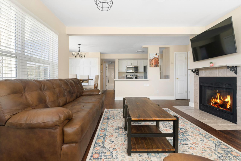 6755 S Ivy St #B5 - Photo 4 of 21