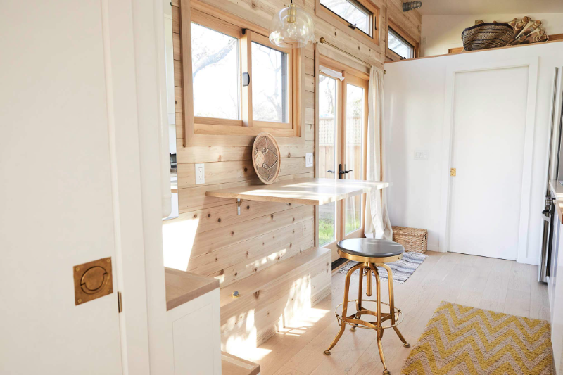 410 5th St - Photo 4 of 20