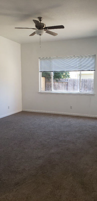 2271 Celtic Dr - Photo 5 of 9