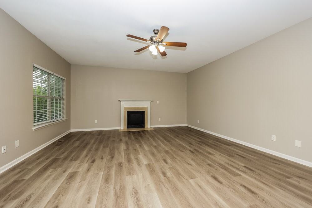 3817 Asheford Trce - Photo 4 of 18
