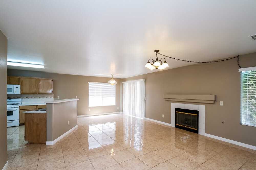 5239 Edna Crane Ave - Photo 3 of 15